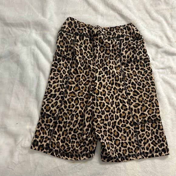 Cheetah biker shorts - Picture 4 of 8